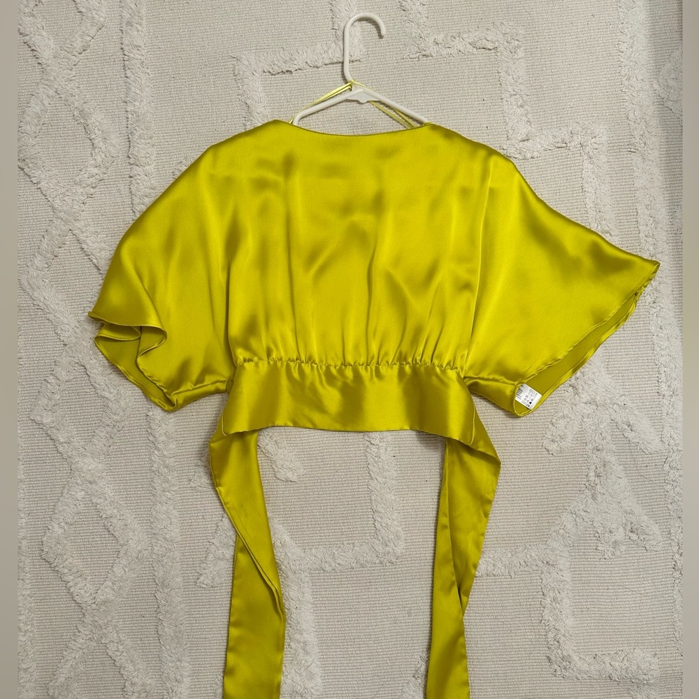 ZARA: SATIN EFFECT OPEN BACK TOP - Picture 4 of 6